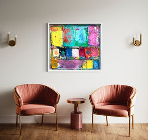 "Küchenparty" zeigt moderne Kunst auf dem Farbkasten (90 x 100 cm), präsentiert im Raum. In den Mischfächer (oben) sind bunte Farben in Neon zu sehen: pink, grün, blau, rot und gelb. Unten befinden sich 9 Farbteller mit der typisch bunten Palette der Farben eines Farbkastens. In den Zwischenräumen sind Farbkleckse und -flecken sichtbar. Die Malerei wurde experimentell umgesetzt. Abstraktes Bild. ARTLET | Atelier Hellbusch.