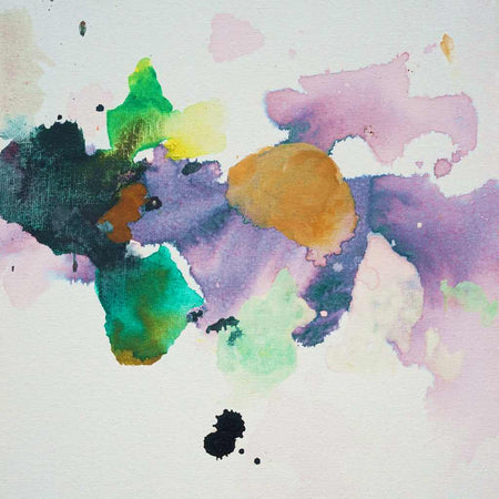 Abstraktes Ölgemälde einer Nutria in sanften Violett-, Grün- und Ockertönen. Leichte, fließende Farbübergänge, expressive Texturen. 30 x 24 cm, Öl auf Leinwand, 2025. ARTLET - Atelier Hellbusch