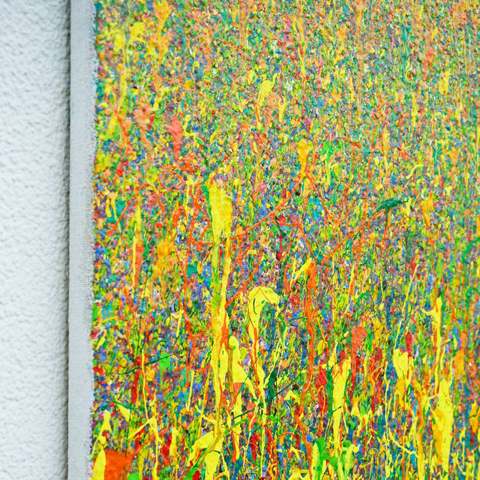 Detailansicht von der Seite Claim 158, abstrakte bunte Farbstruktur mit vertikalen Tropfspuren, Atelier Hellbusch