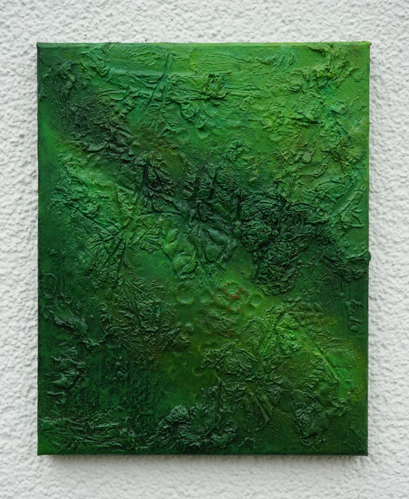"Alex", 30x24 cm, 2025 (Nahaufnahme): abstraktes Gemälde von Mark Hellbusch in grünen Farben auf Leinwand mit dichter strukturierter Oberfläche