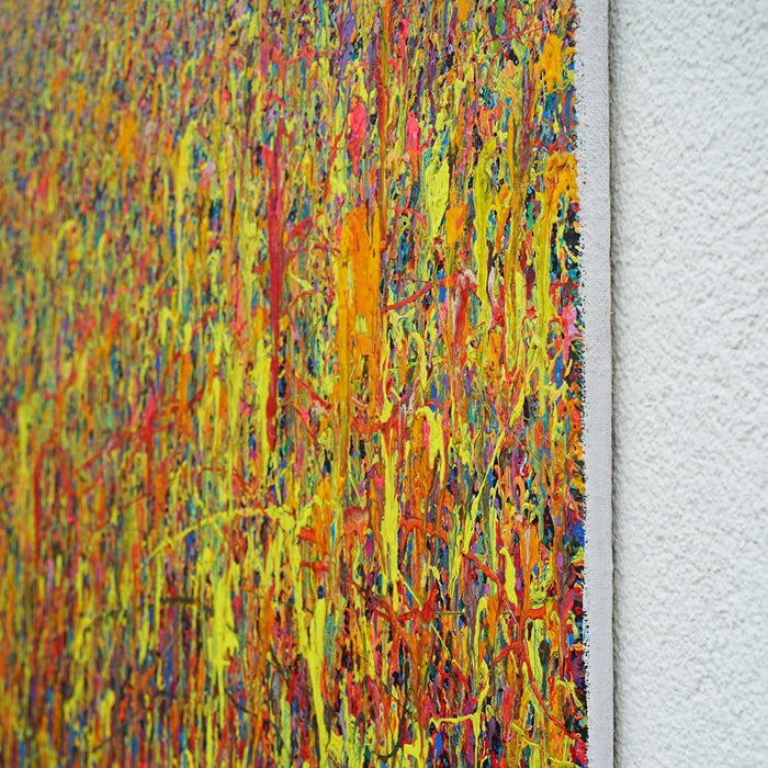 Großes abstraktes Acrylgemälde in leuchtenden Farben von Mark Hellbusch – Claim 150 (Nahaufnahme, Seite) – 140x120 cm – zeitgenössische Kunst aus Wiesbaden