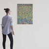 Abstrakte Kunst „Claim 177“ (in situ) farbstark und einzigartig mit dichter Struktur in Blau und Multicolor, Mischtechnik auf Leinwand. Künstler Mark Hellbusch