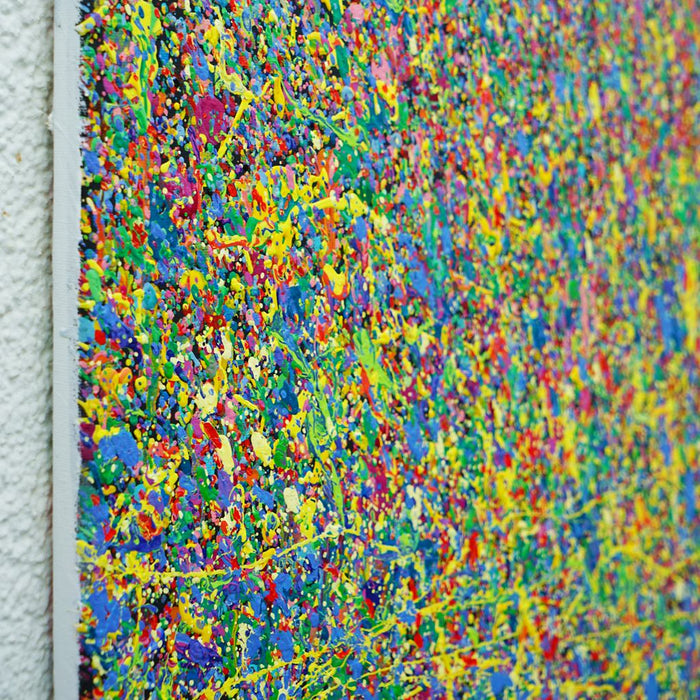 Abstrakte Kunst „Claim 177“ (Seite) farbstark und einzigartig mit dichter Struktur in Blau und Multicolor, Mischtechnik auf Leinwand. Künstler Mark Hellbusch
