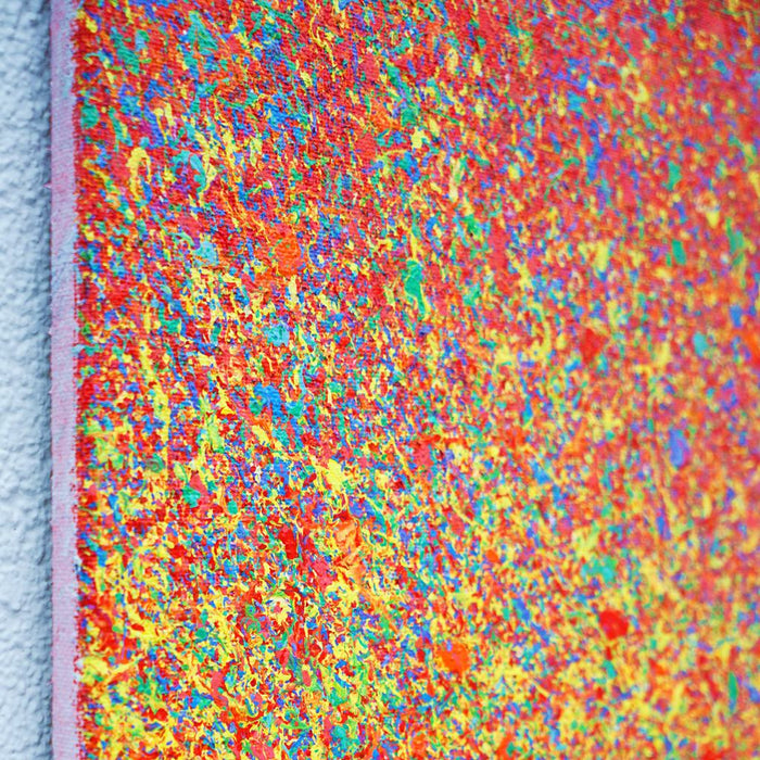 Abstrakte Kunst „Claim 191“ (Ausschnitt, Seitenperspektive), modernes Gemälde als farbstarkes Unikat in Rot und Gelb, Mischtechnik auf Leinwand. Künstler: Mark Hellbusch.