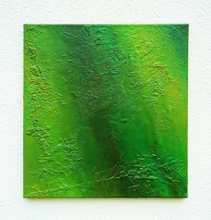 "Clara", 46x48cm,2026: Abstrakte Kunst von Mark Hellbusch in grünen Farben auf Leinwand mit feiner strukturierter Oberfläche.