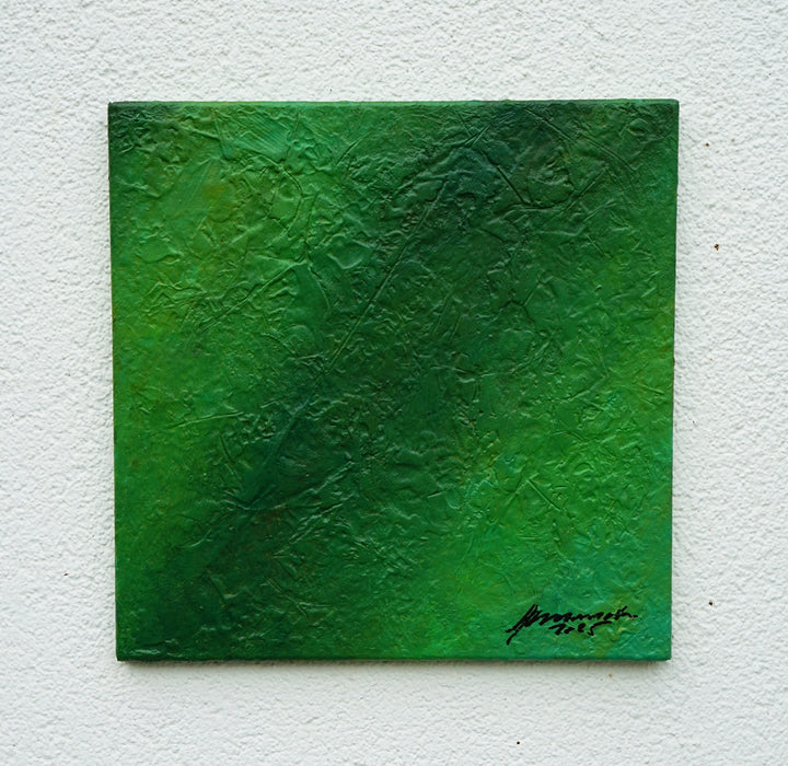 "Maria", 40x40cm,2025: kleines grünes Gemälde von Mark Hellbusch als Naturabstraktion mit dichter strukturierter Oberfläche