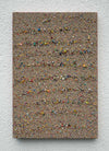 Abstraktes Gemälde Marsfeld CXXVIII von Mark Hellbusch, 50 x 33 cm, 2023, mit sandiger Textur, erdigen Tönen und lebendigen Farbnuancen.