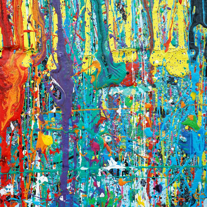 Abstraktes Gemälde „RE 14“ (Nahaufnahme) auf blauem Hintergrund mit bunten Farbspritzern, 140x140 cm, aus der Kollektion „Reste eines Experiments“. 2024 von Mark Hellbusch, freischaffender Künstler bei Frankfurt, gemalt.