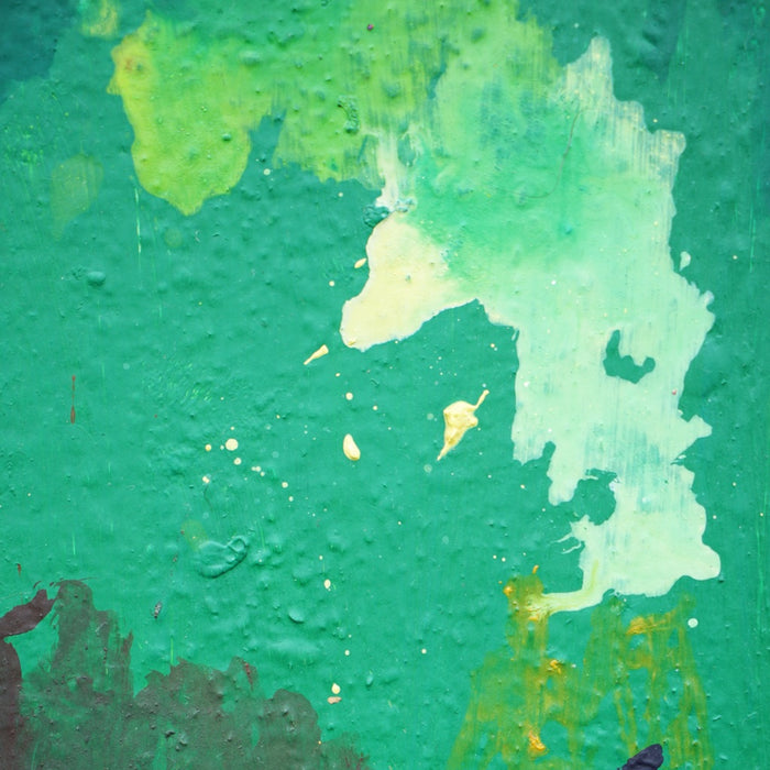 Abstraktes Gemälde „RE 29“ von Mark Hellbusch (30 x 24 cm, Ausschnitt), grüne Leinwand mit expressiven Farbflecken – ein Werk aus dem Atelier Hellbusch, das malerische Umwege sichtbar macht.