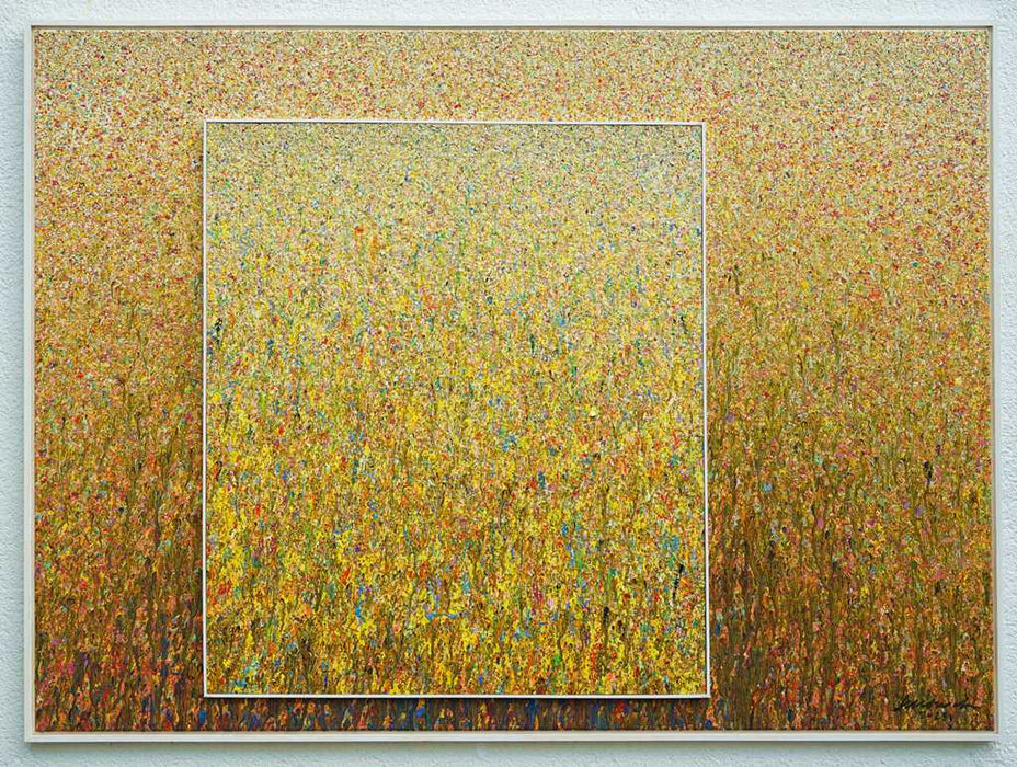 RE3 ist ein Kunstwerk bestehend aus zwei "Organic Grounds". Viele helle bunte Farbpunkte verwandeln sich nach unten hin in Farbstriche. Sie werden in ihrer Farblichkeit auch kräftiger: Braun, Gelb, Orange, Ocker und Blau sind zu sehen. Die aufeinander geklebte Bilder sind beide weiß eingerahmt. Zeitgenössische Kunst. ARTLET - Atelier Hellbusch