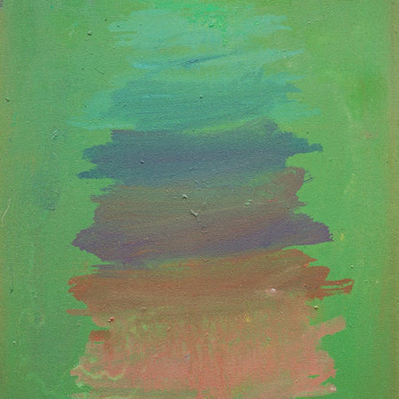 Abstraktes Gemälde „RE 30“ von Mark Hellbusch, Öl auf Leinwand, 40 × 30 cm, grüne Grundfläche mit horizontal geschichteten Blau-, Grau- und Erdtönen, reduzierte experimentelle Oberfläche.