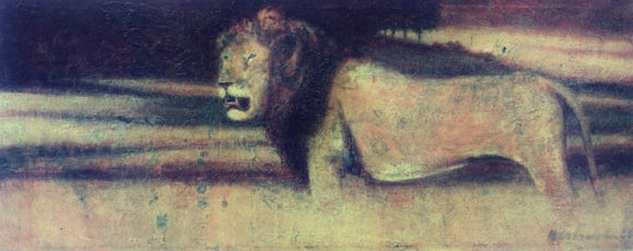Redwind and Lion II – Ölbild mit Löwe in weiter Landschaft, 2006, fossile Technik in Rot- und Brauntönen, afrikanische Tiermalerei, Atelier Hellbusch.
