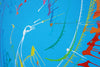 Abstraktes rundes Gemälde "Splash 48" (Nahaufnahme) von Mark Hellbusch, 80 cm Durchmesser, erstellt 2024, in Acryl- und Lackfarben, das dynamische und lebendige Farbmuster auf einer blauen Leinwand zeigt. Perfekt für moderne Wohnräume. ARTLET | Atelier Hellbusch