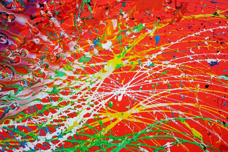 Dynamisches Actionpainting "Splash 58" auf runder Leinwand, 140 cm Durchmesser, gemalt 2024 von Mark Hellbusch (Nahaufnahme).