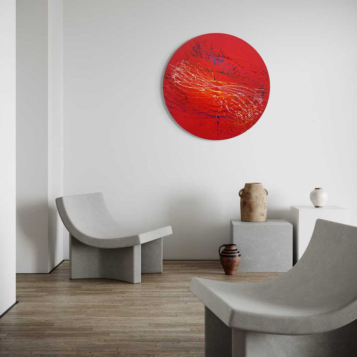 Rundes, modernes Gemälde "Splash 76" (in situ) in leuchtendem Rot mit dynamischen weißen, gelben und blauen Linien. Einzigartige Kunst für kreative Raumgestaltung von Mark Hellbusch.