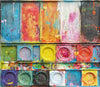 "Unterwegs III" zeigt zeitgenössische experimentelle Malerei (92x80x3 cm) auf einem Wandobjekt (Farbkasten). In den Mischfächer (unten) sind blaue, orangene, gelbe, weiße, schwarze und pinke Farben zu sehen. Oben befinden sich 9 Farbteller mit den üblichen bunten Farben eines Farbkastens. In den Zwischenräumen sind Farbkleckse und -flecken sichtbar. Diese experimentelle Malerei - schön, bunt und modern - kann man zum realistischen Preis online bestellen. Zeitgenössische Malerei. ARTLET - Atelier Hellbusch