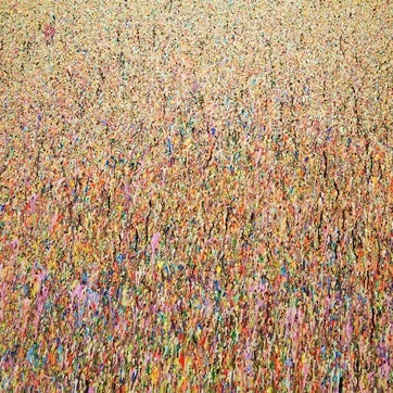 Abstraktes Acrylgemälde „Claim 45“ (110 × 130 cm, 2022) mit zarten Tönen in Rosa, Pfirsich, Türkis und Violett. Leicht, schimmernd und rhythmisch – Atelier Hellbusch.