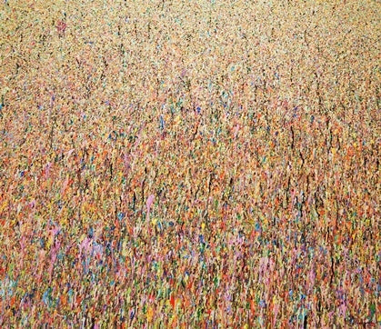 Abstraktes Acrylgemälde „Claim 45“ (110 × 130 cm, 2022) mit zarten Tönen in Rosa, Pfirsich, Türkis und Violett. Leicht, schimmernd und rhythmisch – Atelier Hellbusch.