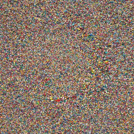 Marsfeld CXXXII zeigt ein abstraktes Gemälde mit dichten Farbsplittern aus recycelter Farbe und Sand auf 30 × 40 cm – ein strukturiertes Farbenmeer. Atelier Hellbusch.