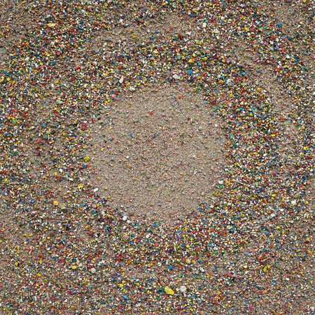 Abstraktes Kunstwerk „Marsfeld CXXXIII“, 40x30 cm, bestehend aus Farbresten in kreisförmiger Struktur mit dichter Textur und vielfältiger Farbigkeit. Atelier Hellbusch.