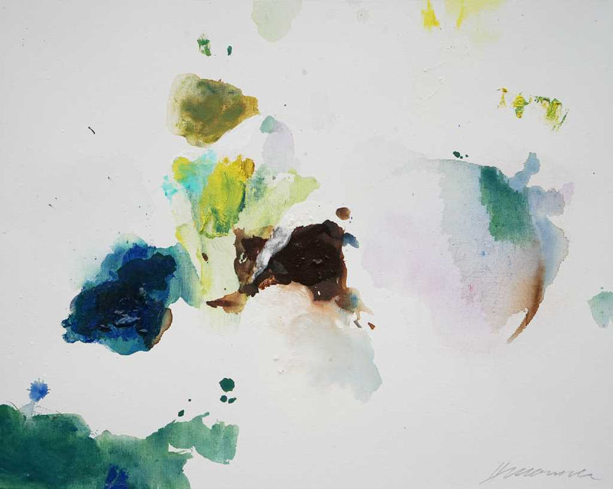 Abstraktes Tiergemälde „Seltener Dachs“ (50 × 60 cm, 2024) – Mischtechnik auf weißem Grund, Grüntöne und Braunflächen formen das Tiermotiv. Heute in Privatbesitz. Atelier Hellbusch